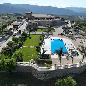  Alloggio per agriturismo Tenuta Pietravera Italia